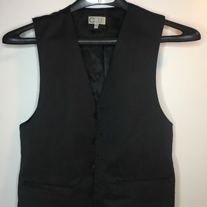 Black vest